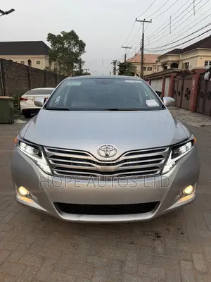 Toyota Venza V6 2012 Silver