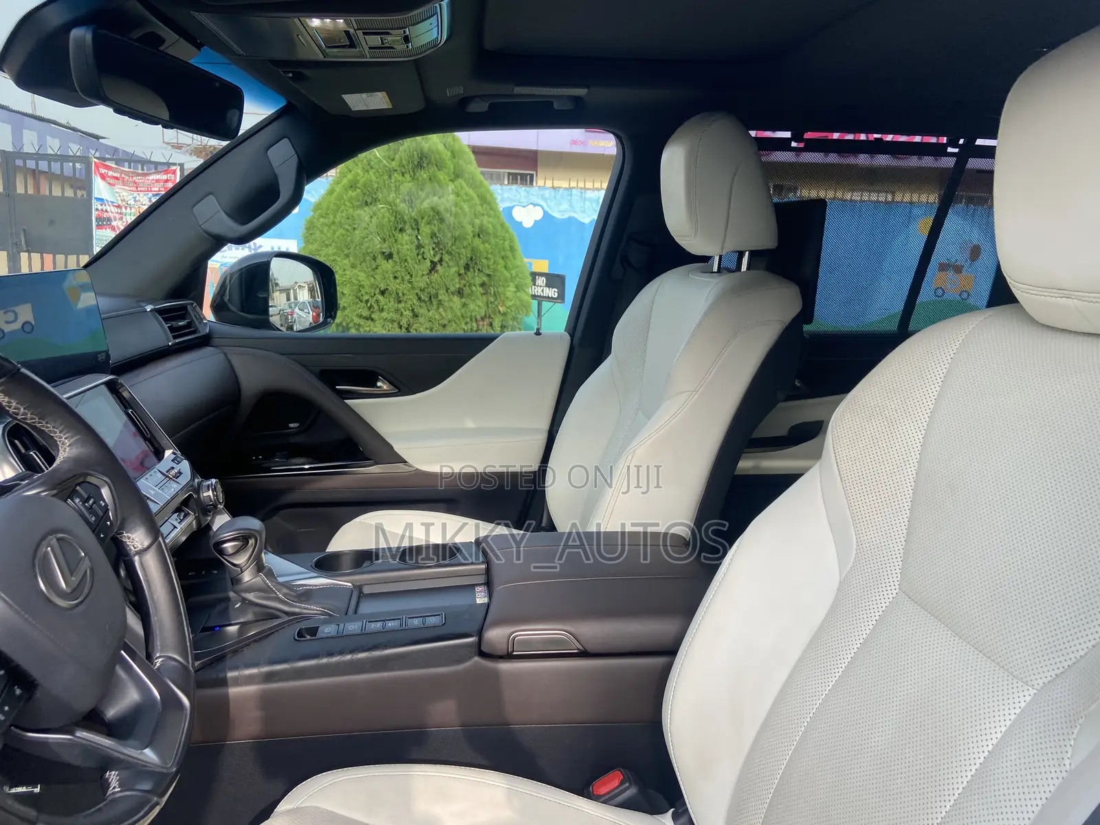 Lexus LX LX 600 2023 Black