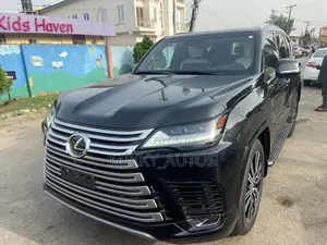 Lexus LX LX 600 2023 Black