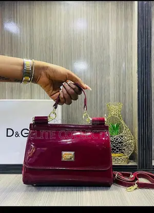Quality D G Comes In All Colours Boxed