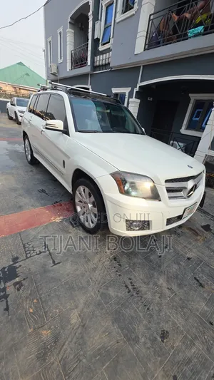 Mercedes-Benz GLK-Class 350 4MATIC 2012 White