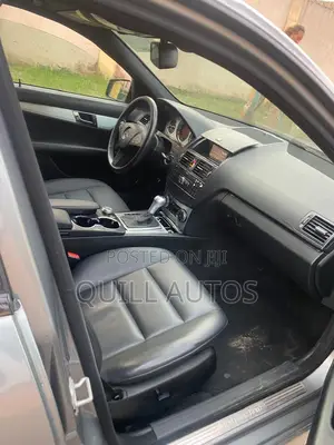 Mercedes-Benz C300 Sport Sedan RWD (3.0L 6cyl 6M) 2008 Gray