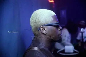 Classy Vip Premium Hypeman