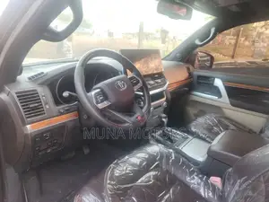 Toyota Land Cruiser 2022 Black