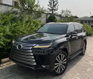 Lexus LX LX 700h 2025 Black