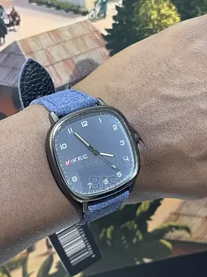 Ikvec Wrist Watch