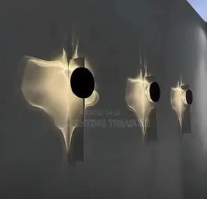 V-Wall Bracket Light