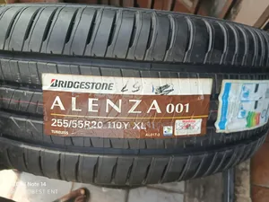 255/55r20 Bridgestone Tyre