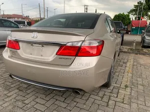 Honda Accord 2014 Gold