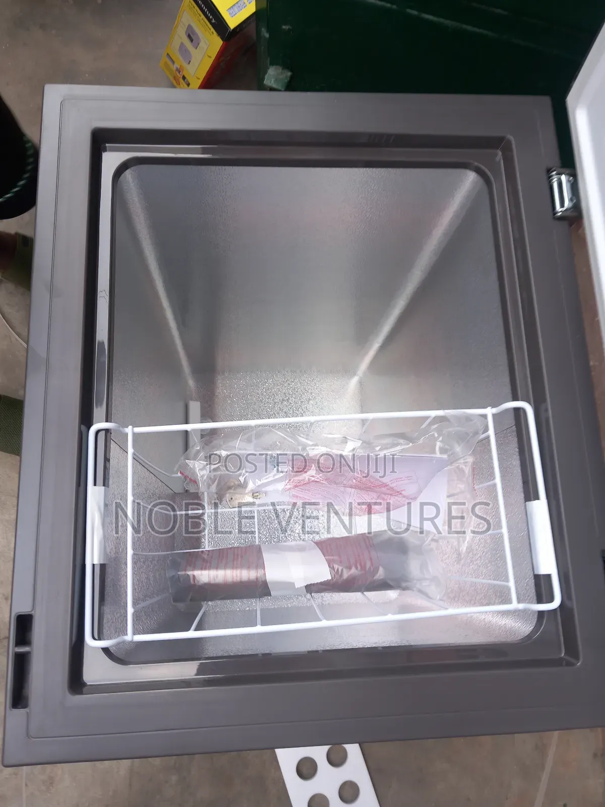 Original Hisense Chest Freezer 100litters Single Door 100% Copper