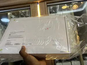 New Laptop Apple MacBook Air 2025 M4 13-inch 16GB Apple M4 SSD 512GB