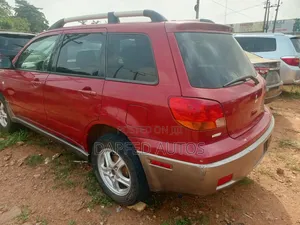 Mitsubishi Outlander 2004 Red