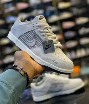 Nike Air Force 1 Low Colored Reign