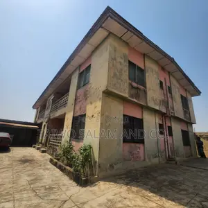 3bdrm Block of Flats in Aromolaran, Iwo Road for sale
