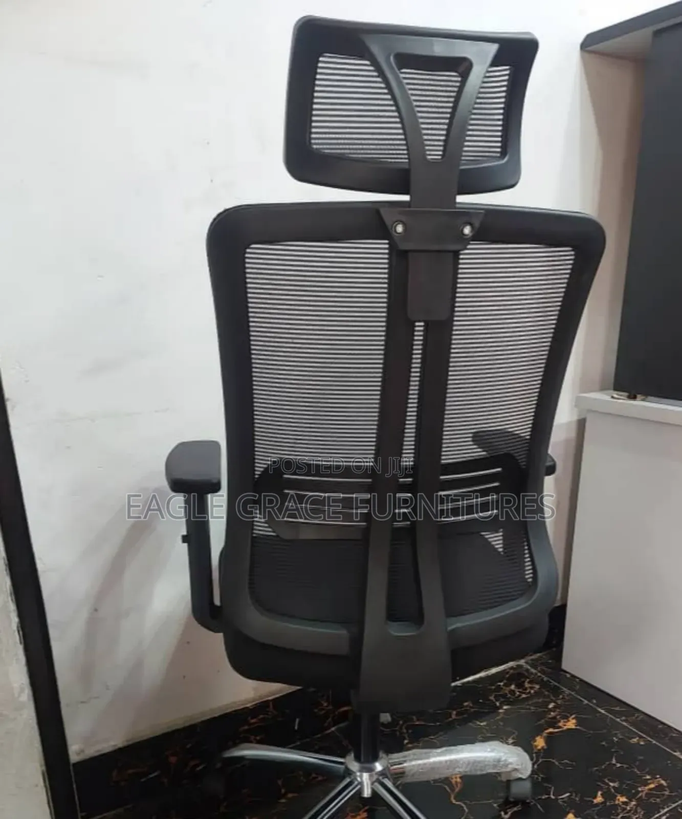 Executive Boss Chair – Premium Design With Head Support.
