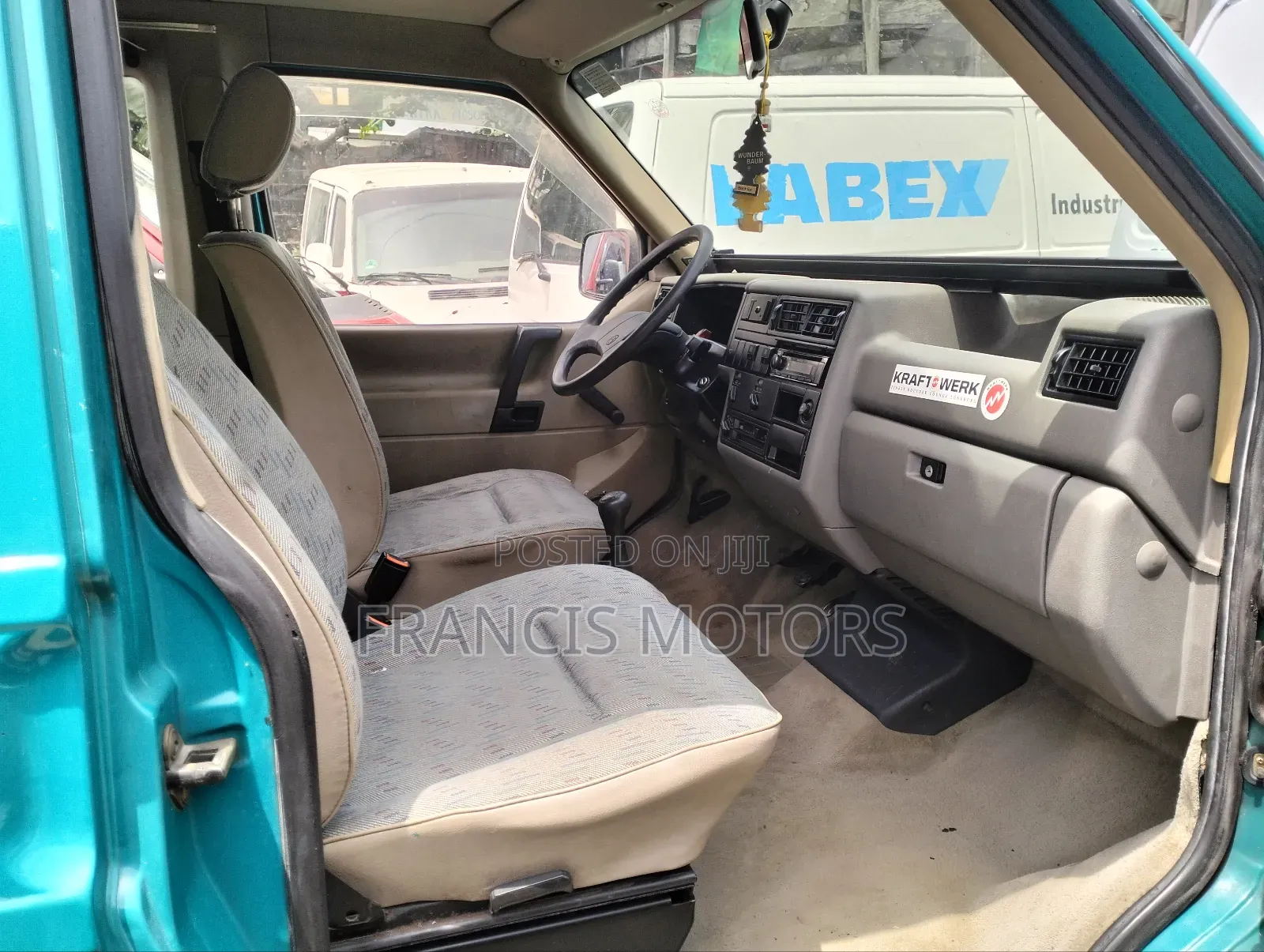 Volkswagen Transporter 2002 Green