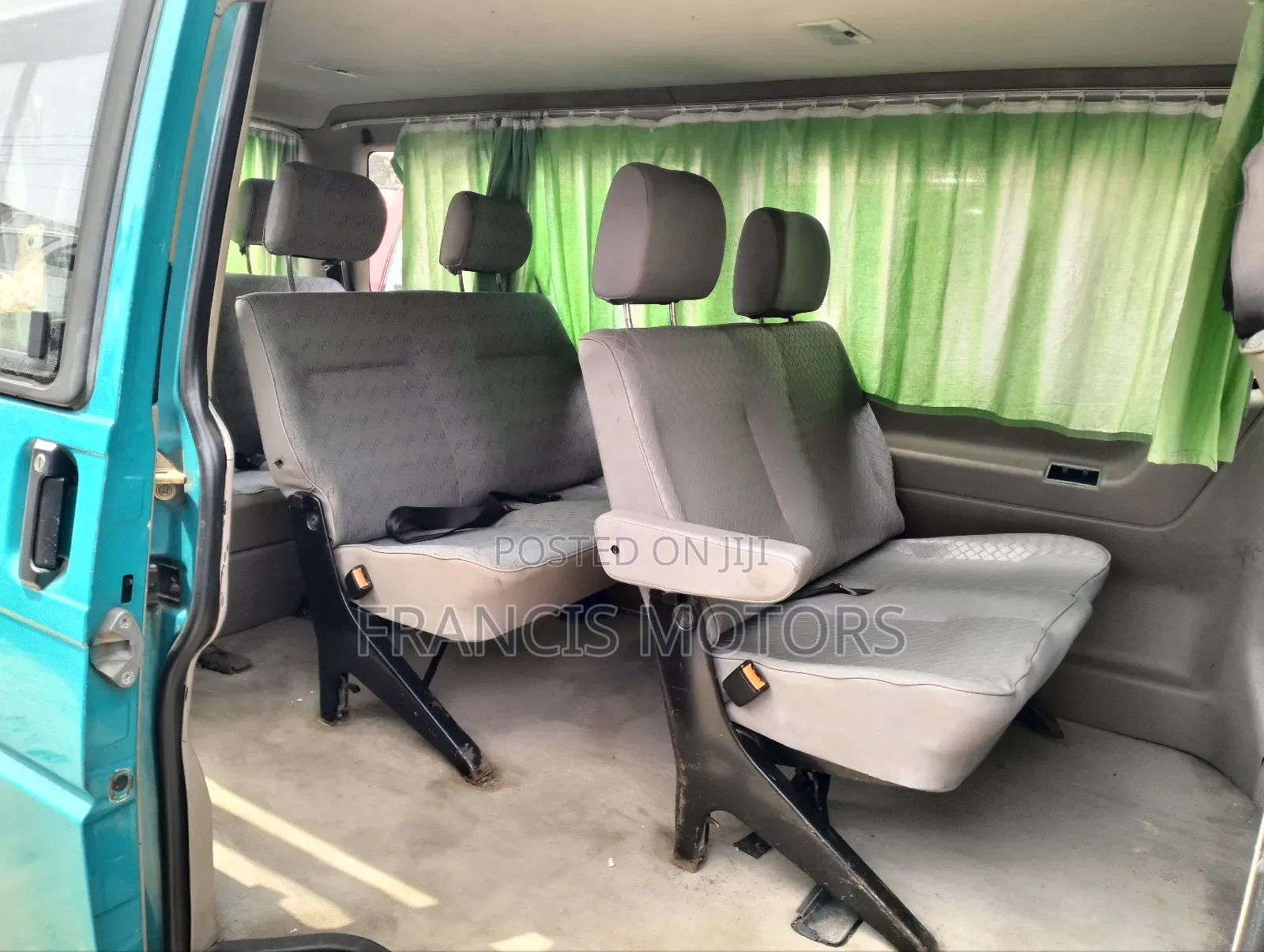 Volkswagen Transporter 2002 Green