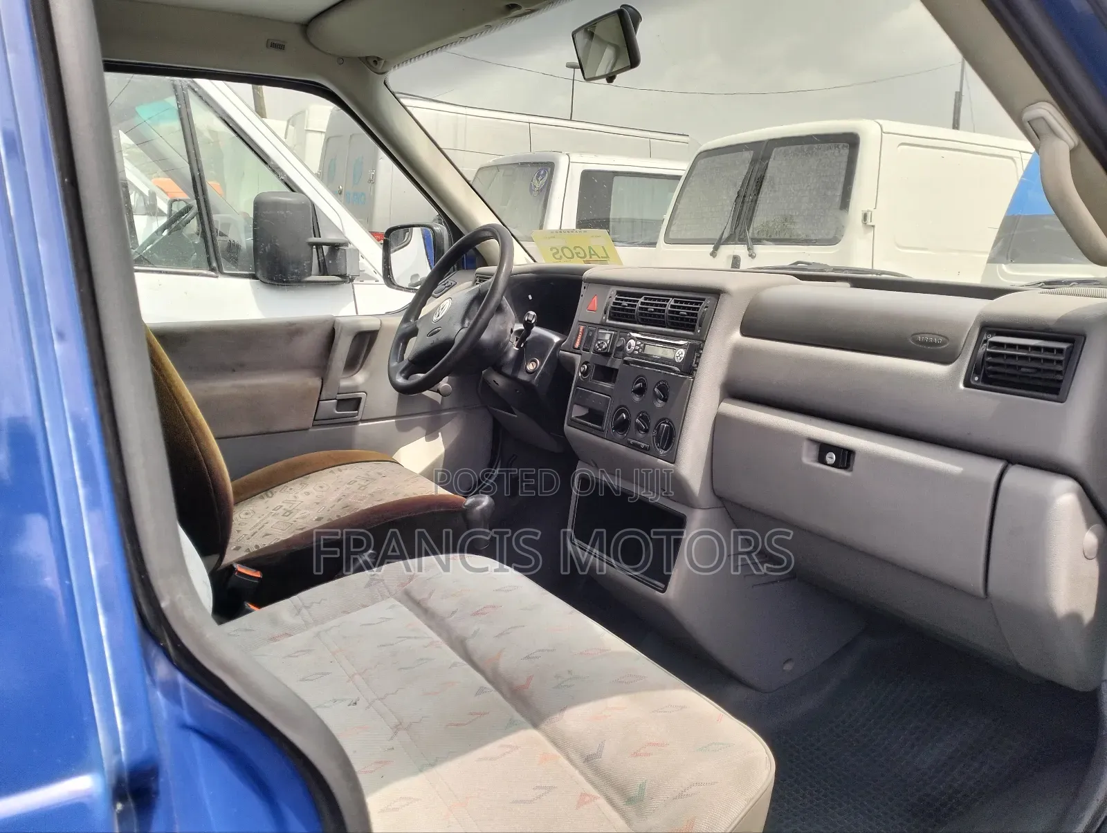 Volkswagen Transporter 2002 Blue