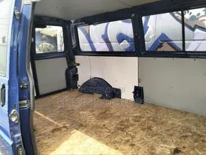 Volkswagen Transporter 2002 Blue