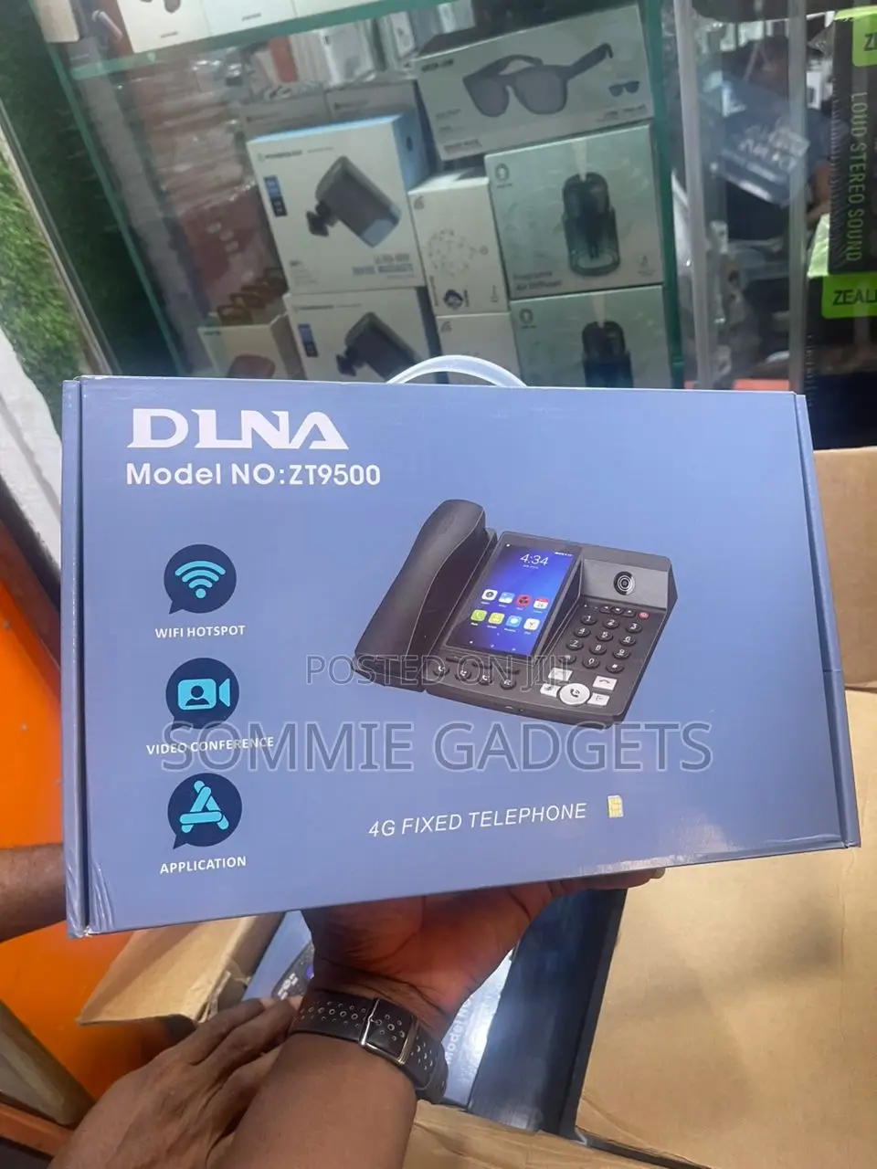 Dlna Zt9500 Android Telephone ( 1-Sim )