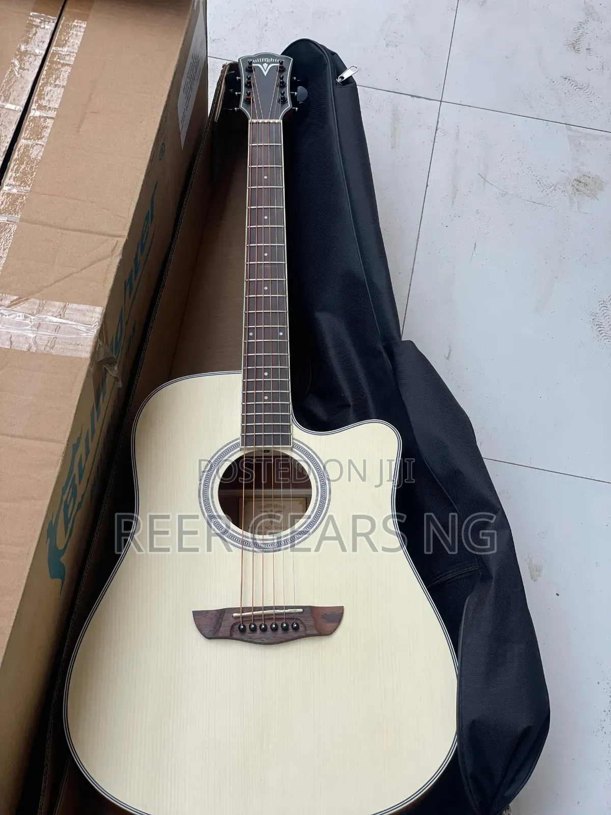 Bullfighter D-4116 Semi Electro Acoustic Guitar