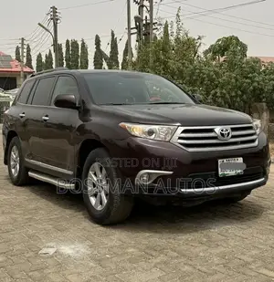 Toyota Highlander Limited 2011 Red