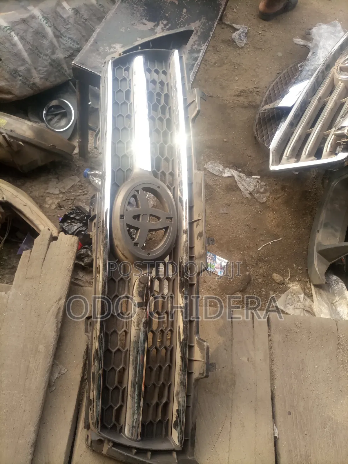 Front Grill Rav4