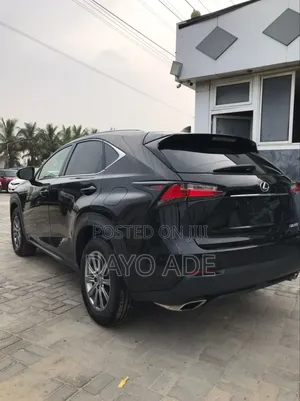 Lexus NX 200t FWD 2017 Black