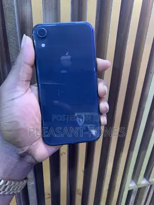 Apple iPhone XR 64 GB Black