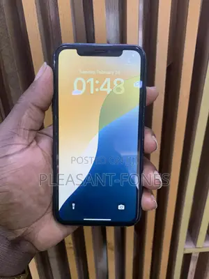 Apple iPhone XR 64 GB Black