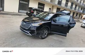 Hyundai Santa Fe 2016 Black
