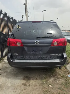 Toyota Sienna 2006 Gray