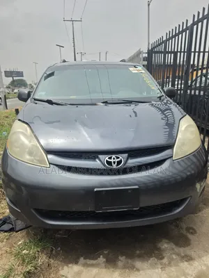 Toyota Sienna 2006 Gray