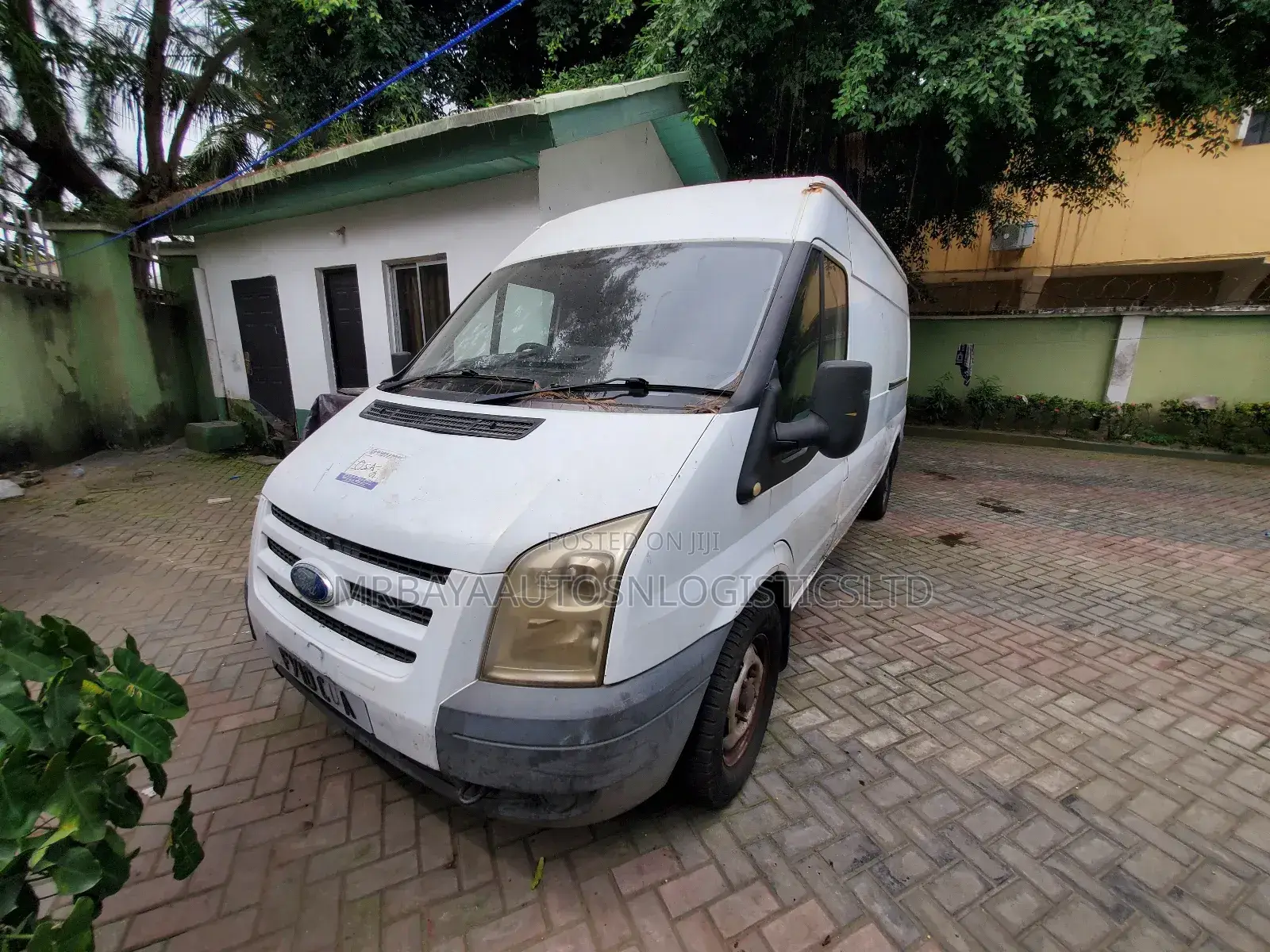 Ford Transit 2010 White
