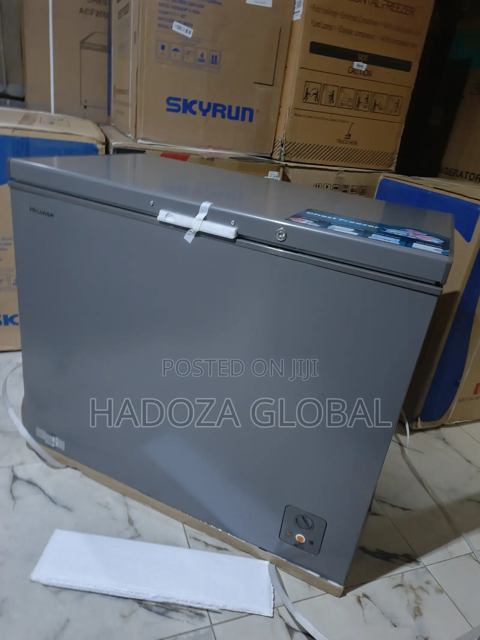 Hisense 250l Wide Body Deep Freezer