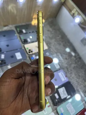 Apple iPhone 11 128 GB Yellow