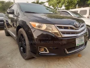 Toyota Venza V6 AWD 2010 Black