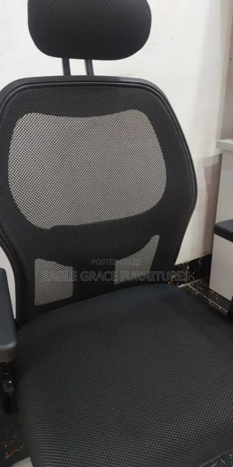 Professional High-Back Office Chair With Lumbar Protection