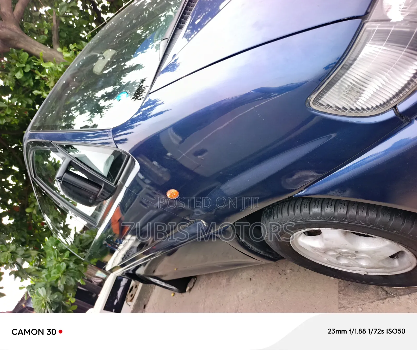 Mitsubishi Space Gear 2002 Blue