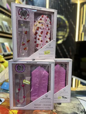 Velvet Caviar Phone Accessories Gift Set