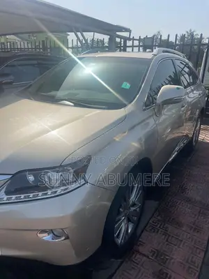 Lexus RX 350 FWD 2013 Gold