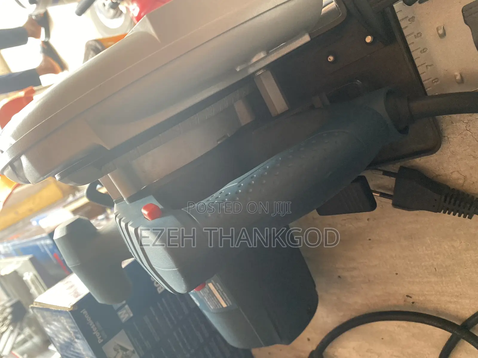 Bosch GKS 235 Power Tool