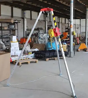 Manhole Lift