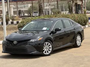 Toyota Camry LE 2021 Black