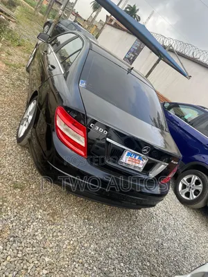 Mercedes-Benz C300 Luxury 4Matic Sedan AWD (3.0L 6cyl 7A) 2010 Black