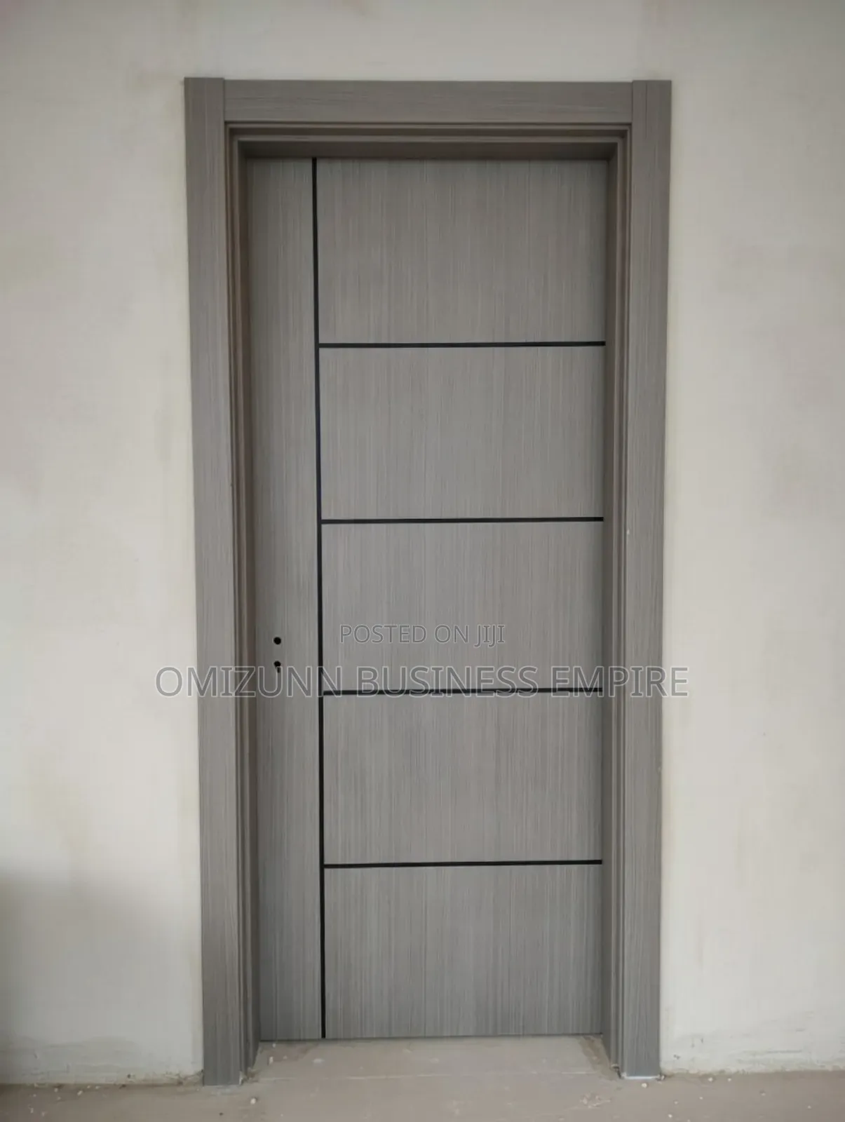 Wooden Doors With Architrave