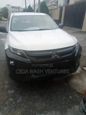 Mitsubishi L200 2020 White