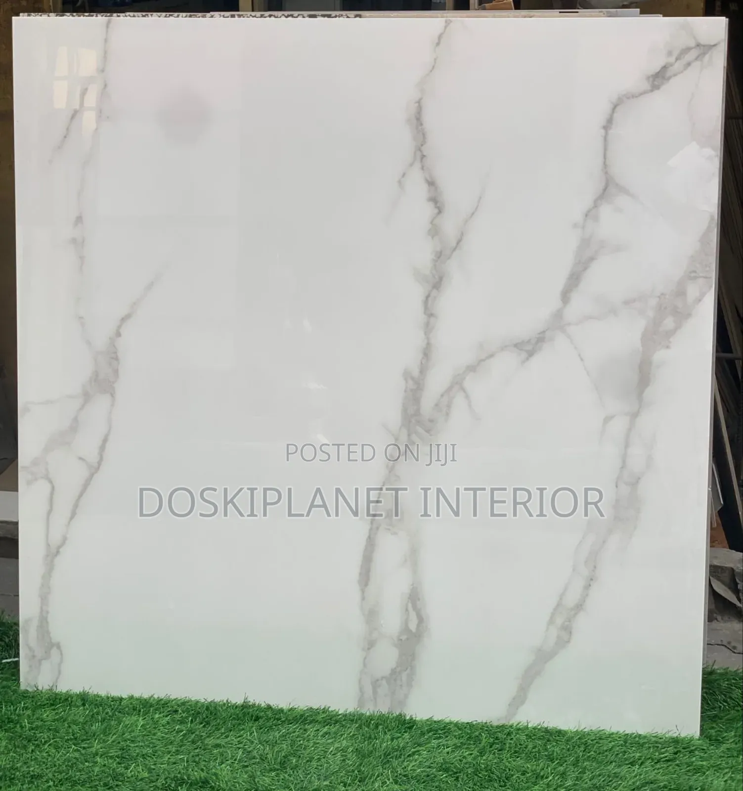Spanish 120x120 Carrera White