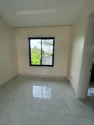 5bdrm Duplex in Banana Island Estate for rent
