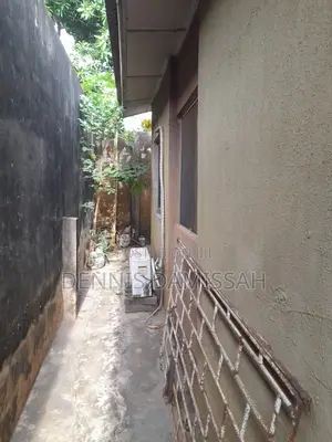 3bdrm House in Akute Ishashi Akute for sale